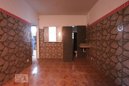 quarto de casa para alugar com 1 quarto, 40m² em Vila Tramontano, São Paulo