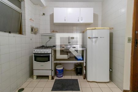 Sala/Cozinha de apartamento para alugar com 1 quarto, 51m² em Hugo Lange, Curitiba