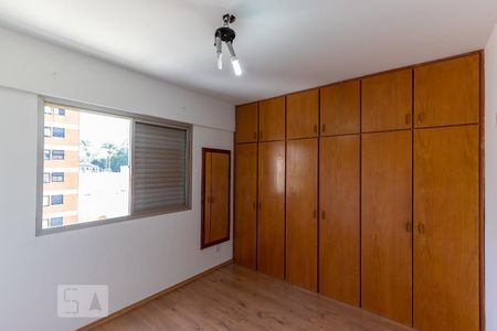 Quarto de apartamento para alugar com 1 quarto, 73m² em Vila Itapura, Campinas