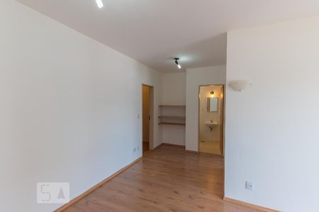 Sala de apartamento para alugar com 1 quarto, 73m² em Vila Itapura, Campinas