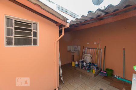 1o. Andar - Área de serviço de casa para alugar com 2 quartos, 121m² em Vila Nair, São Paulo