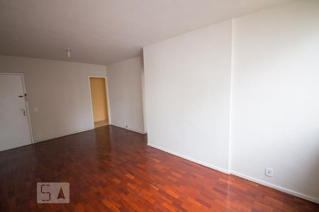 Sala de apartamento para alugar com 2 quartos, 85m² em Icaraí, Niterói