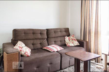 Sala de apartamento para alugar com 3 quartos, 55m² em Igara, Canoas