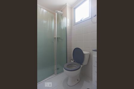 Banheiro de apartamento à venda com 3 quartos, 80m² em Jardim Antonio Von Zuben, Campinas