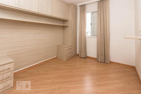 Quarto 1 de apartamento para alugar com 2 quartos, 54m² em Chácara Agrindus, Taboão da Serra