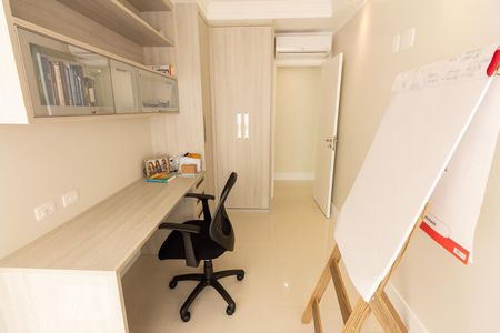 Escritório de apartamento à venda com 3 quartos, 178m² em Alto da Mooca, São Paulo