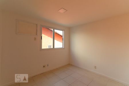 Quarto 1 de apartamento para alugar com 3 quartos, 107m² em Recreio dos Bandeirantes, Rio de Janeiro