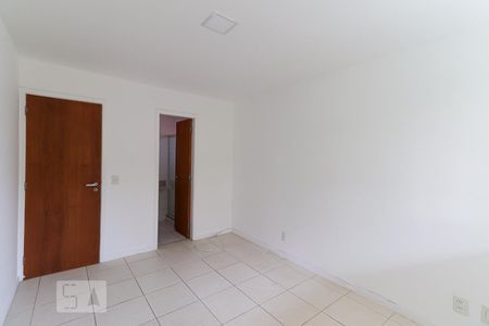 Suíte de apartamento para alugar com 3 quartos, 107m² em Recreio dos Bandeirantes, Rio de Janeiro