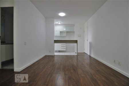 Sala de apartamento à venda com 2 quartos, 66m² em Vila Praia, São Paulo