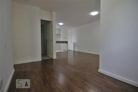 Sala de apartamento à venda com 2 quartos, 66m² em Vila Praia, São Paulo