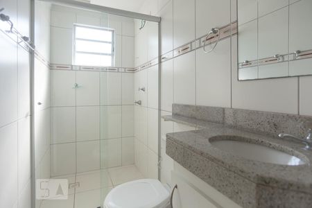 Banheiro de apartamento para alugar com 2 quartos, 77m² em Jardim Nova Europa, Campinas