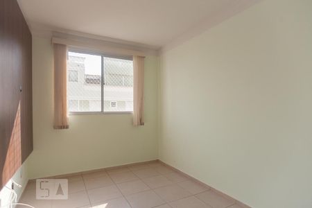 Sala de apartamento para alugar com 2 quartos, 77m² em Jardim Nova Europa, Campinas