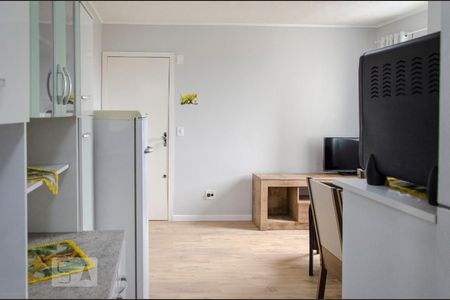 Cozinha de apartamento para alugar com 2 quartos, 38m² em Mato Grande, Canoas