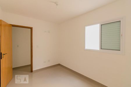 Quarto 01 de apartamento para alugar com 2 quartos, 58m² em Vila São Pedro, Santo André