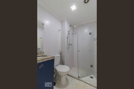 Banheiro de apartamento à venda com 3 quartos, 76m² em Picanço, Guarulhos