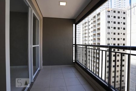 Varanda de apartamento para alugar com 2 quartos, 62m² em Alphaville Empresarial, Barueri