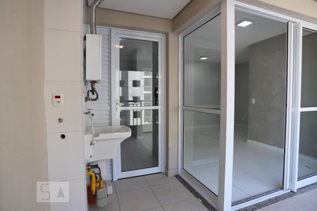 Varanda de apartamento para alugar com 2 quartos, 62m² em Alphaville Empresarial, Barueri