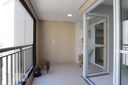 Varanda de apartamento para alugar com 2 quartos, 62m² em Alphaville Empresarial, Barueri