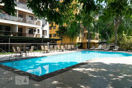 Área Piscina de apartamento à venda com 3 quartos, 115m² em Maceió, Niterói