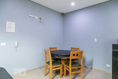 Apartamento à venda com 186m², 3 quartos e 2 vagas Apartamento à venda com 186m², 3 quartos e 2 vagasÁrea Comum - Salão de jogos