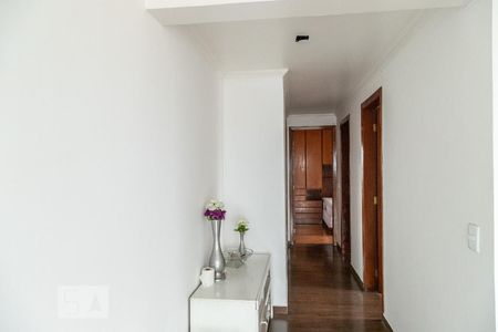 Apartamento à venda com 186m², 3 quartos e 2 vagas Apartamento à venda com 186m², 3 quartos e 2 vagasCorredor