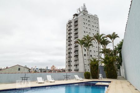 Apartamento à venda com 186m², 3 quartos e 2 vagas Apartamento à venda com 186m², 3 quartos e 2 vagasÁrea comum - Piscina