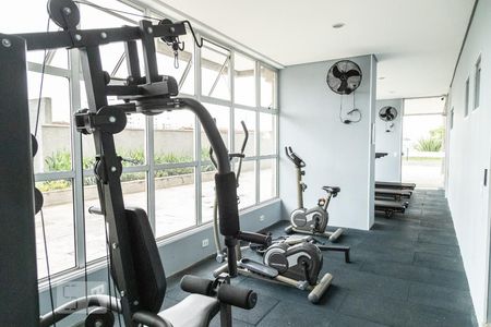 Apartamento à venda com 186m², 3 quartos e 2 vagas Apartamento à venda com 186m², 3 quartos e 2 vagasÁrea comum - Academia