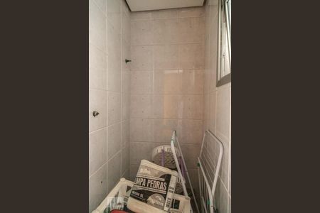 Apartamento à venda com 186m², 3 quartos e 2 vagas Apartamento à venda com 186m², 3 quartos e 2 vagasBanheiro de Serviço