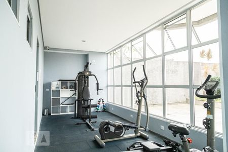 Apartamento à venda com 186m², 3 quartos e 2 vagas Apartamento à venda com 186m², 3 quartos e 2 vagasÁrea comum - Academia