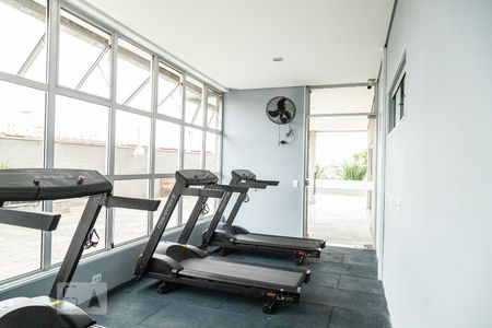 Apartamento à venda com 186m², 3 quartos e 2 vagas Apartamento à venda com 186m², 3 quartos e 2 vagasÁrea comum - Academia