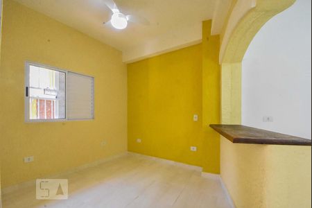 Sala de kitnet/studio para alugar com 1 quarto, 26m² em Santo Amaro, São Paulo