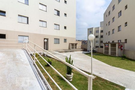 Área Externa de apartamento à venda com 3 quartos, 57m² em Vila Santa Teresinha, São Paulo