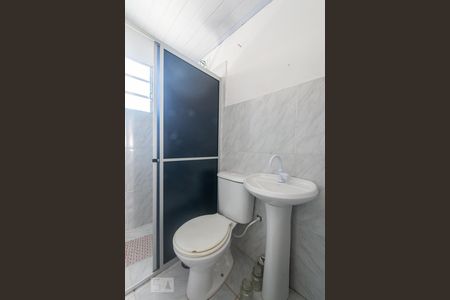 Banheiro de apartamento para alugar com 2 quartos, 30m² em Barreiros, São José