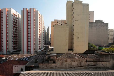 Vista de kitnet/studio para alugar com 1 quarto, 28m² em Campos Elíseos, São Paulo