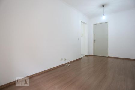 Sala de apartamento à venda com 2 quartos, 47m² em São Pedro, Osasco