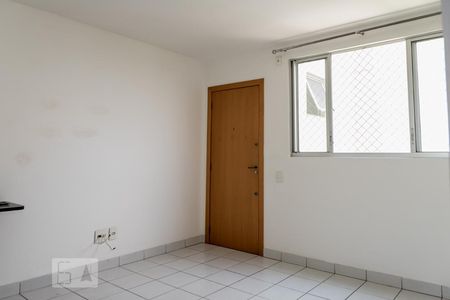 Sala de apartamento à venda com 2 quartos, 50m² em Jardim Guanabara, Belo Horizonte