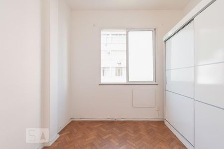 Quarto 1 de apartamento para alugar com 2 quartos, 75m² em Humaitá, Rio de Janeiro