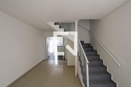 Casa para alugar com 4 quartos, 299m² em Vila Formosa, São Paulo