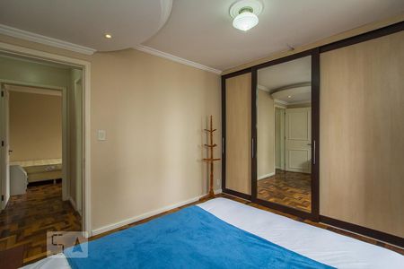 Quarto 1 de apartamento para alugar com 2 quartos, 176m² em Centro, Canoas