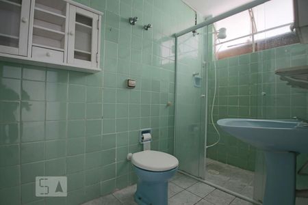 Banheiro de apartamento para alugar com 1 quarto, 63m² em Bela Vista, São Paulo