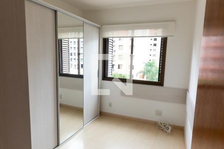 Quarto 1 de apartamento para alugar com 3 quartos, 70m² em Cristo Redentor, Porto Alegre