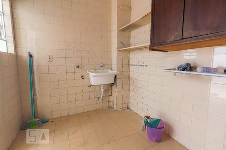 Casa à venda com 156m², 3 quartos e 2 vagas Casa à venda com 156m², 3 quartos e 2 vagasÁrea de Serviço