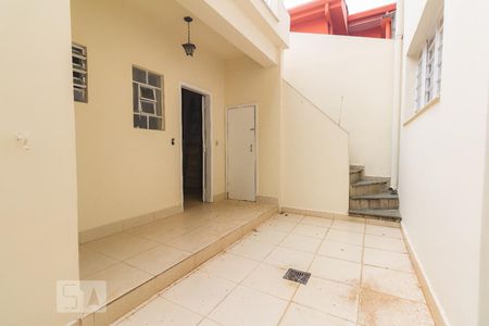 Casa à venda com 156m², 3 quartos e 2 vagas Casa à venda com 156m², 3 quartos e 2 vagasQuintal