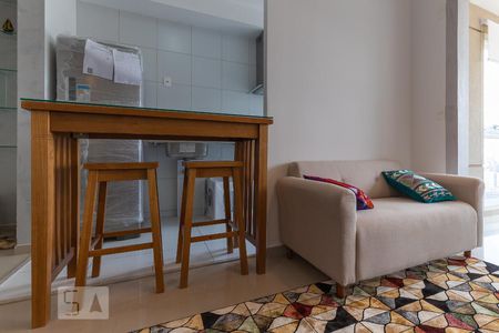 Sala de apartamento à venda com 1 quarto, 45m² em Bosque, Campinas