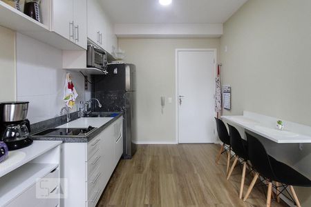 Sala de kitnet/studio para alugar com 1 quarto, 26m² em Tatuapé, São Paulo