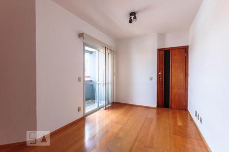 Sala de apartamento à venda com 2 quartos, 63m² em Novo Taquaral, Campinas