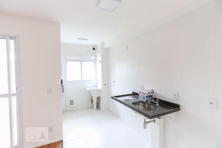 Cozinha de apartamento para alugar com 2 quartos, 61m² em Jardim Prudência, São Paulo