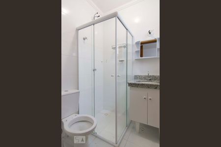 Banheiro Suíte 1 de casa de condomínio para alugar com 2 quartos, 70m² em Lauzane Paulista, São Paulo