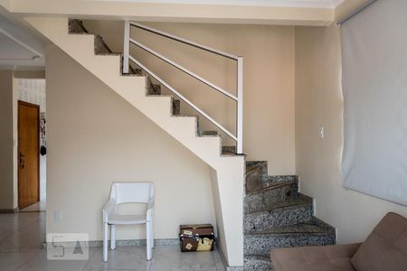 Sala de apartamento para alugar com 3 quartos, 180m² em Itapoã, Belo Horizonte