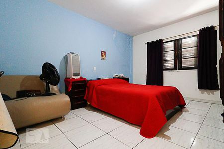 Quarto 1 de casa à venda com 3 quartos, 201m² em Jardim Cotinha, São Paulo